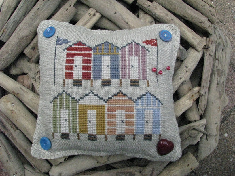 1716 7 Houses on the Beach