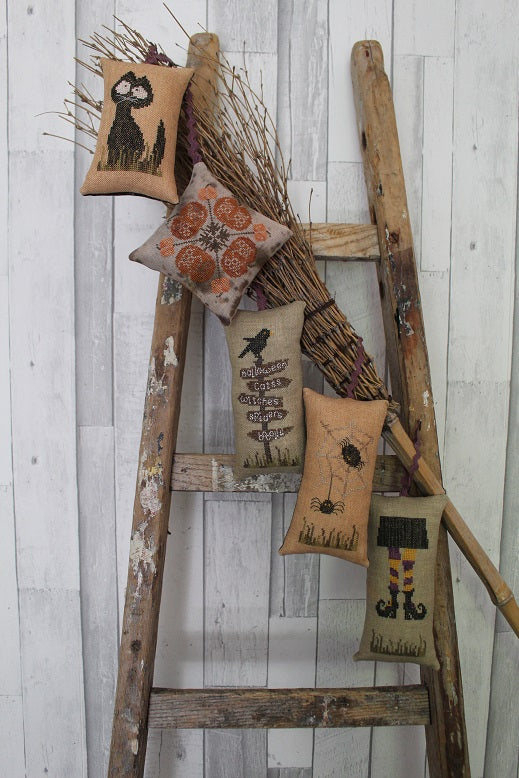 2104 Broom keeps